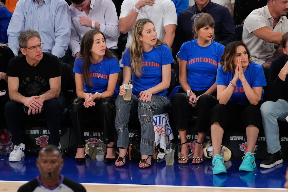 From left: Ben Stiller, Alana Haim, Este Haim, Taylor Swift and Mariska Hargitay watch during...
