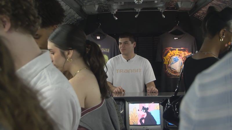 16-year-old's bus-based boutique has traveled from Baton Rouge to Houston in under a year