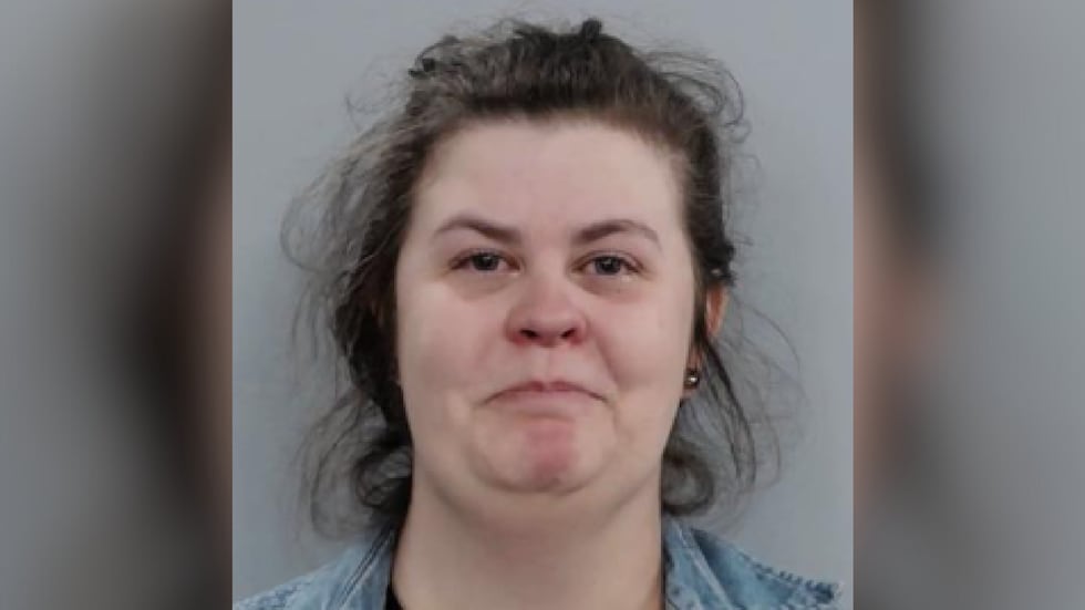 Drunk Elementary School Teacher Plows Into Pedestrian on the Way to Work, Police Say