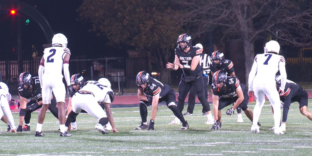 Grand Junction Football Preps For First Home Playoff Game In A Decade grand-junction-football-preps-for-first-home-playoff-game-in-a-decade